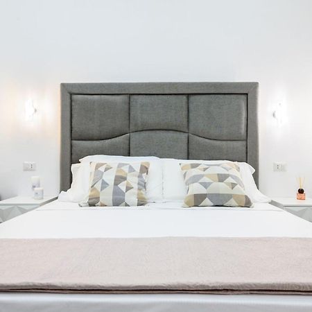 Giordano Suite Center Naples Exterior photo