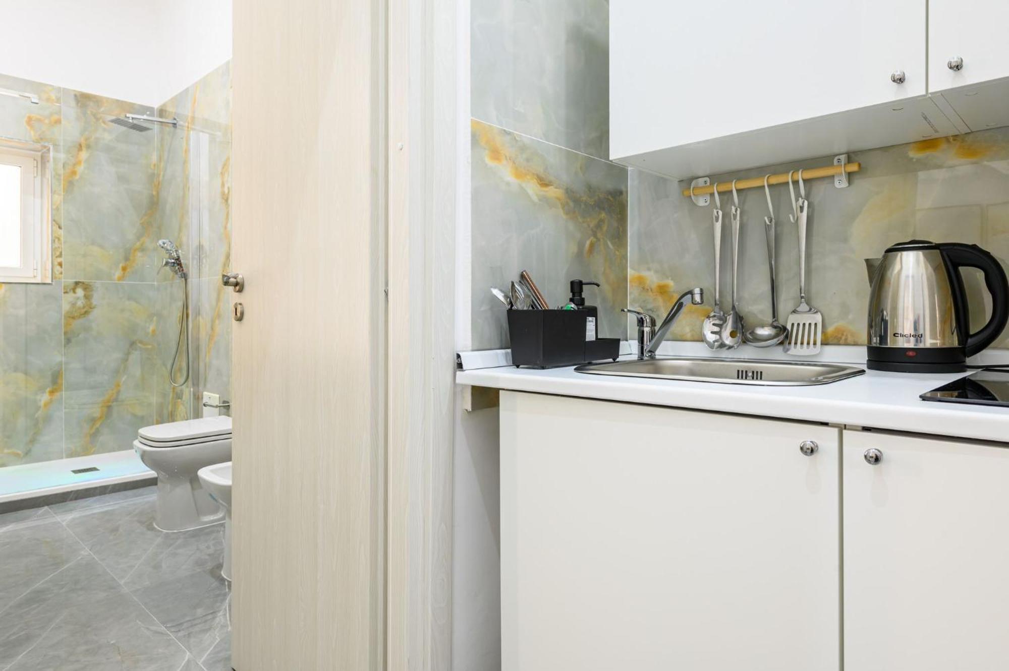Giordano Suite Center Naples Exterior photo